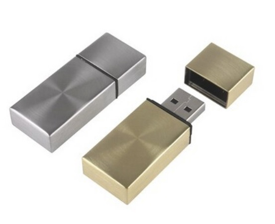 Kovinski USB ključ 010-2